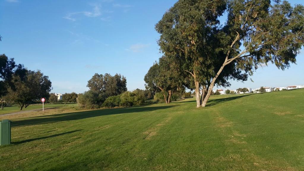 מלון בוזניקה Bahia Golf Beach מראה חיצוני תמונה